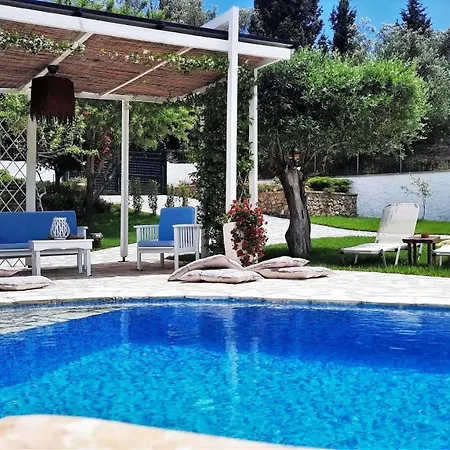 Pool In Corfu Total Privacy Beach Access * Gastouri (Corfu)